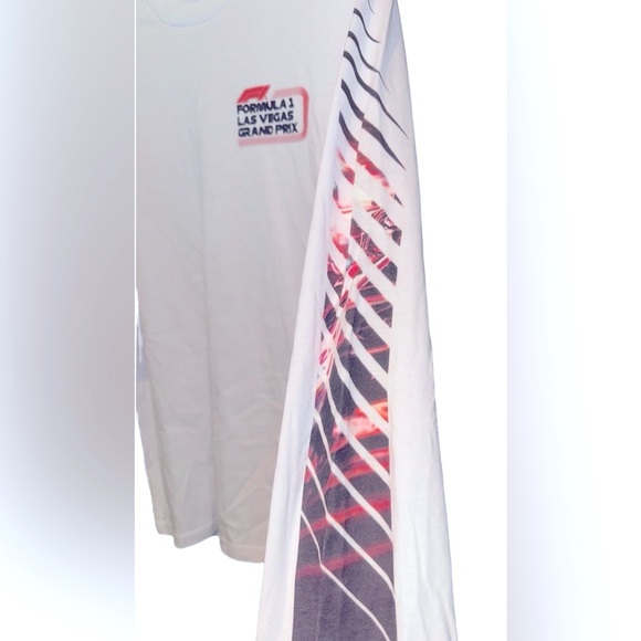 🏎️ NWOT! Formula 1 Unisex Las Vegas Grand Prix Long Sleeve TShirt - Picture 4 of 10